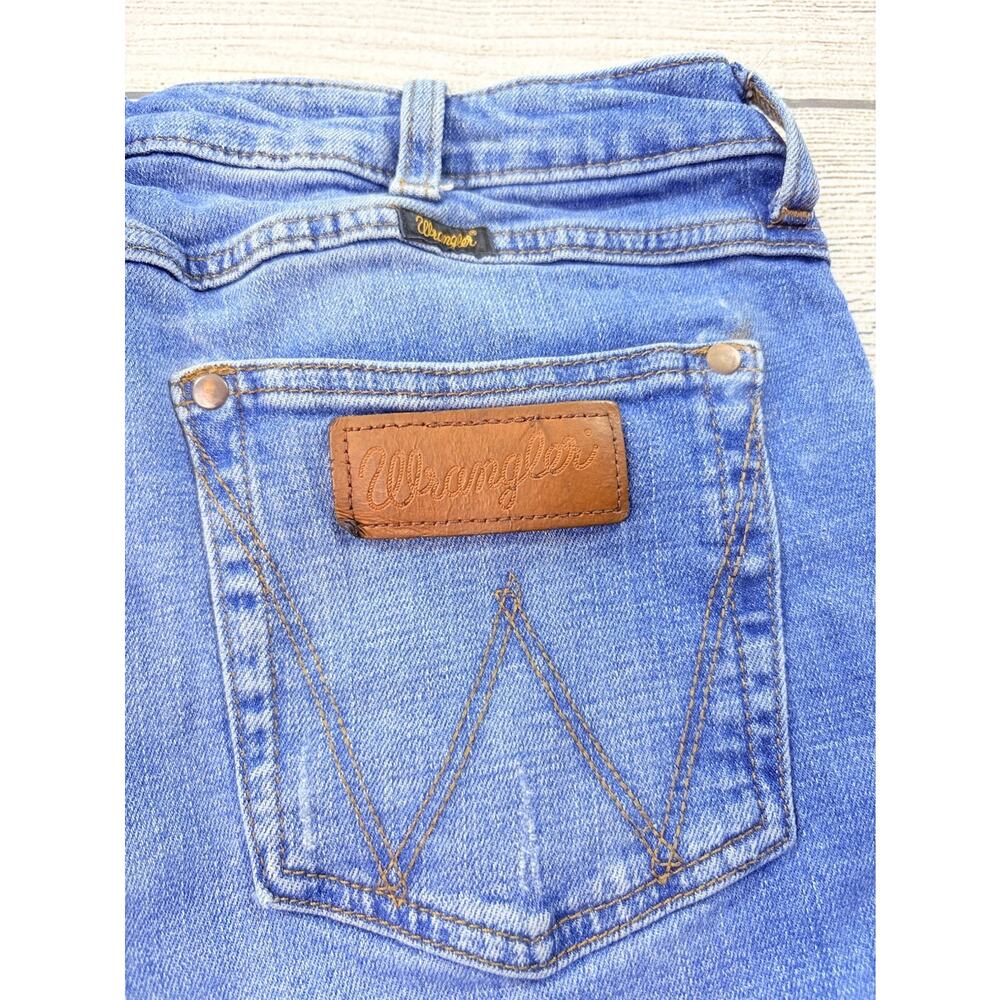 Wrangler Women's Retro High Rise Trouser Flare Jeans Blue Stretch Size 31x32 - Picture 12 of 12